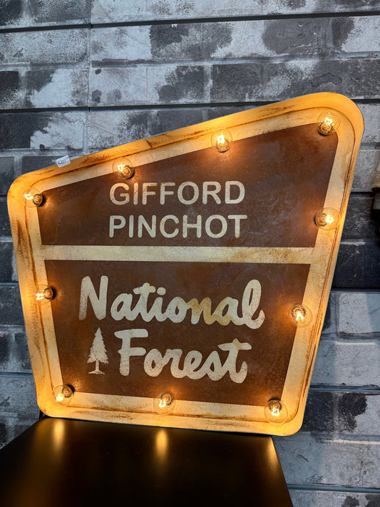 Gifford Pinchot National Forest Lighted Sign Walnut Brown