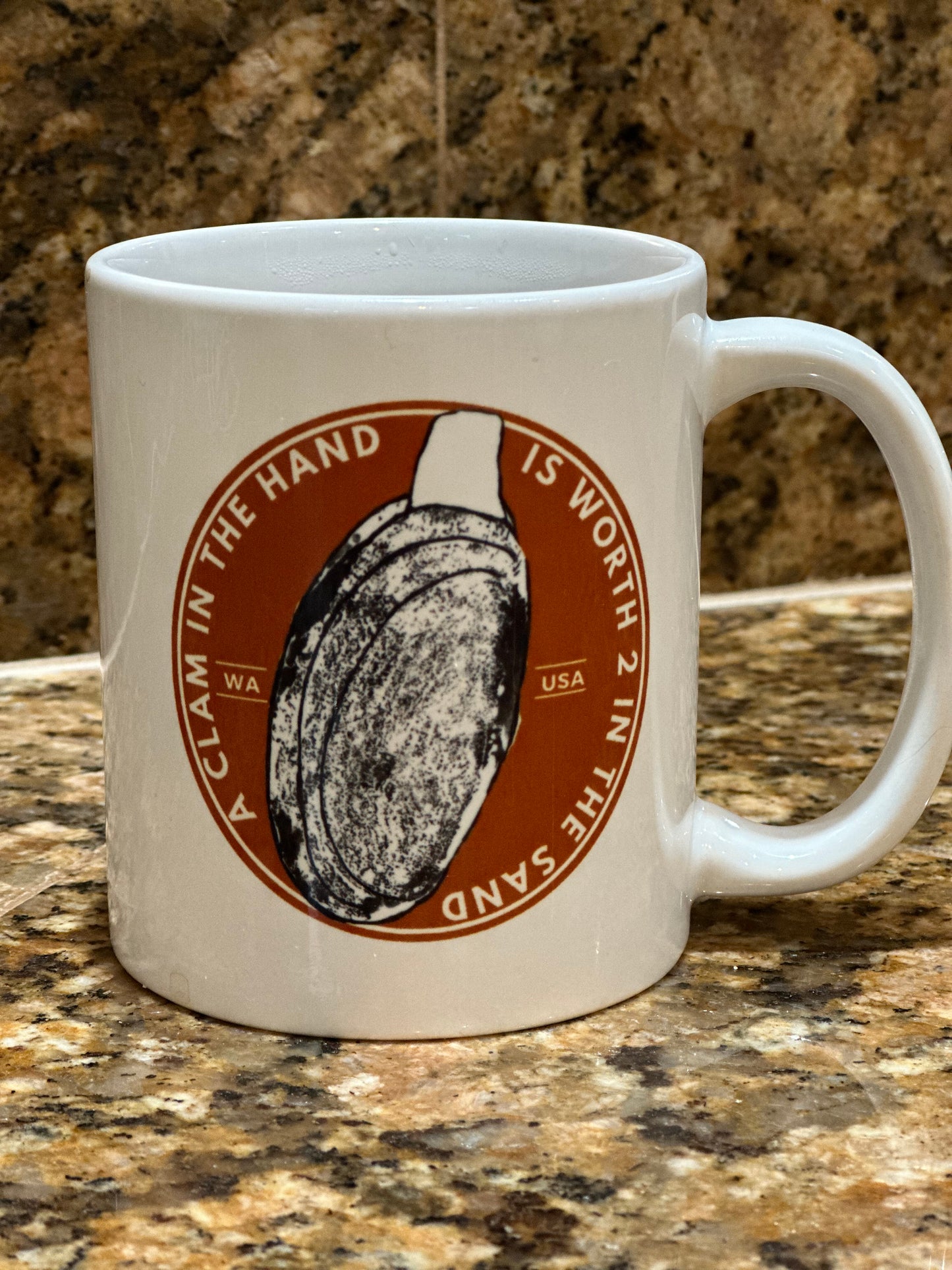 BMO Fish Art Razor Clam Mug