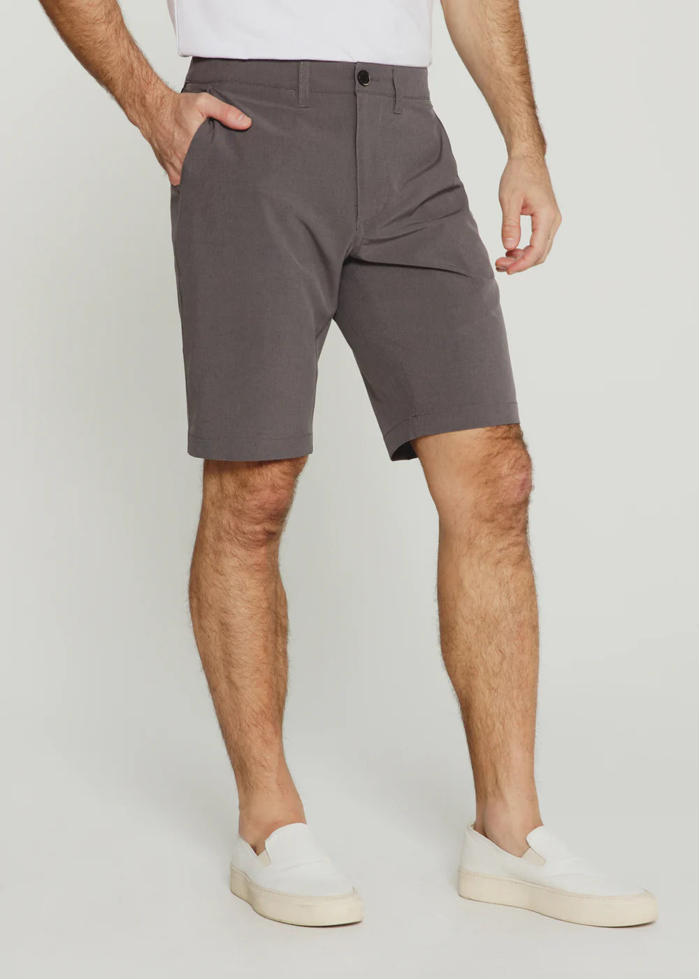 Momentum Short-Charcoal