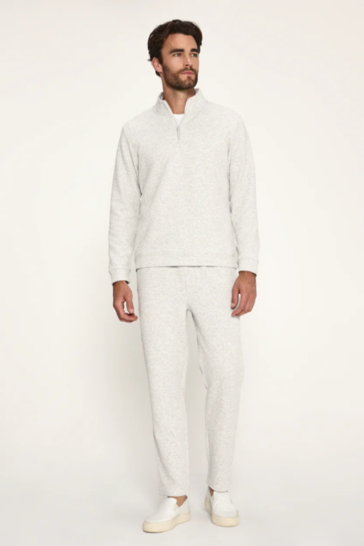 Elevate Quarter Zip