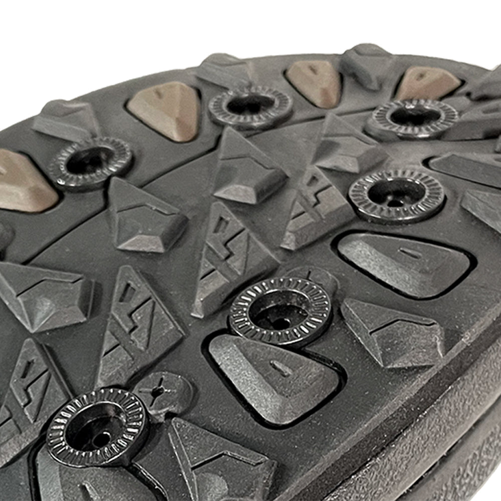 SLICK EDDY WADING STUDS