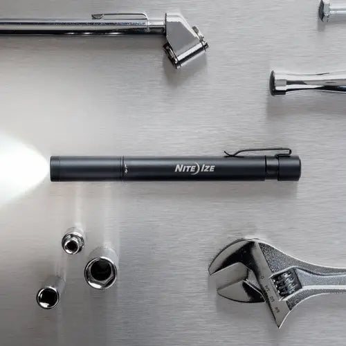 Radiant® Rechargeable Pen Light