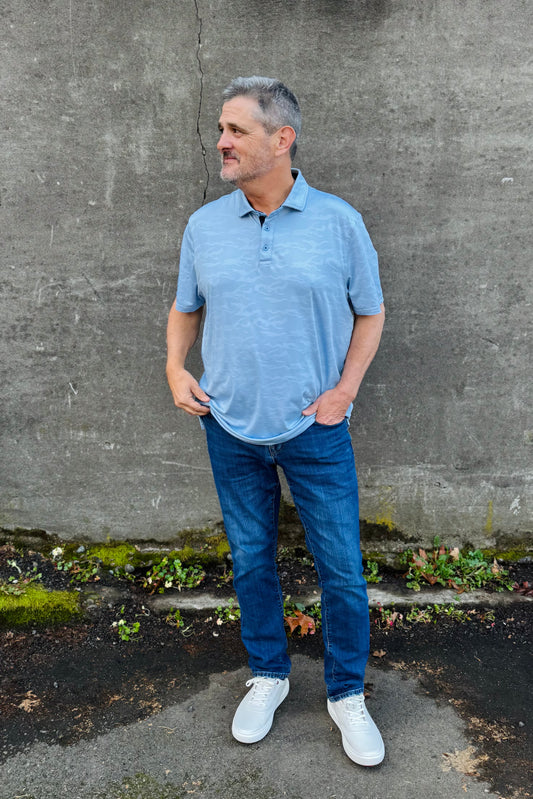 This is the perfect golf shirt for the casual day out on the greens. Wear it with your favorite denim or golf pant and some comfortable shoes.