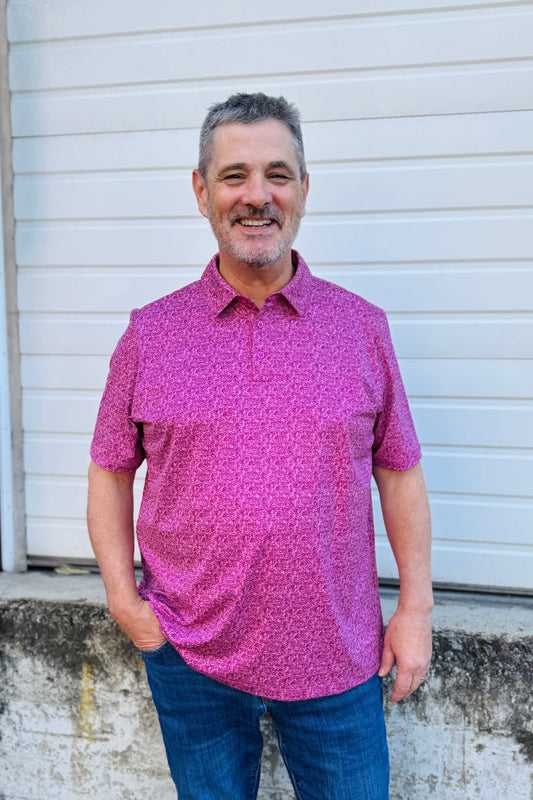 This print top and subtle logo details, so you’ll look sharp without trying too hard. Plus, the moisture-wicking fabric keeps you cool and dry, the antimicrobial finish fights odor, and the four-way stretch moves with you. Lightweight, soft, and built for comfort, this is a polo you’ll actually want to wear all day.Pair with chino shorts or performance pants for a sporty-casual look, or layer under a lightweight jacket when the temperature drops. Perfect for anywhere your actived. 