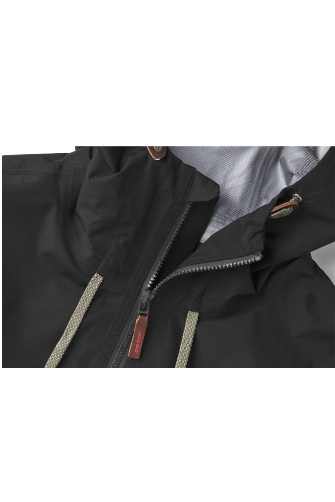 Danner Cascade Crest packable GTX jacket in Black, a waterproof GORE-TEX rain jacket that packs down small for hiking, travel, fishing and rainy Pacific Northwest days