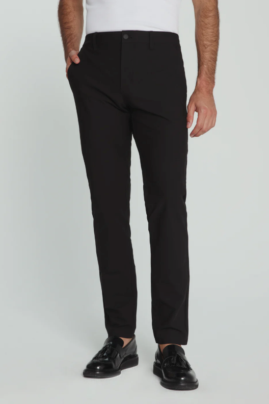 7 Diamonds Infinity chino pant in Charcoal, a stretchy, comfortable chino for the office, travel, golf and dinners out
