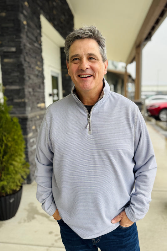 true grit.Dawn to Dusk 1/4 Zip Pullover. light grey